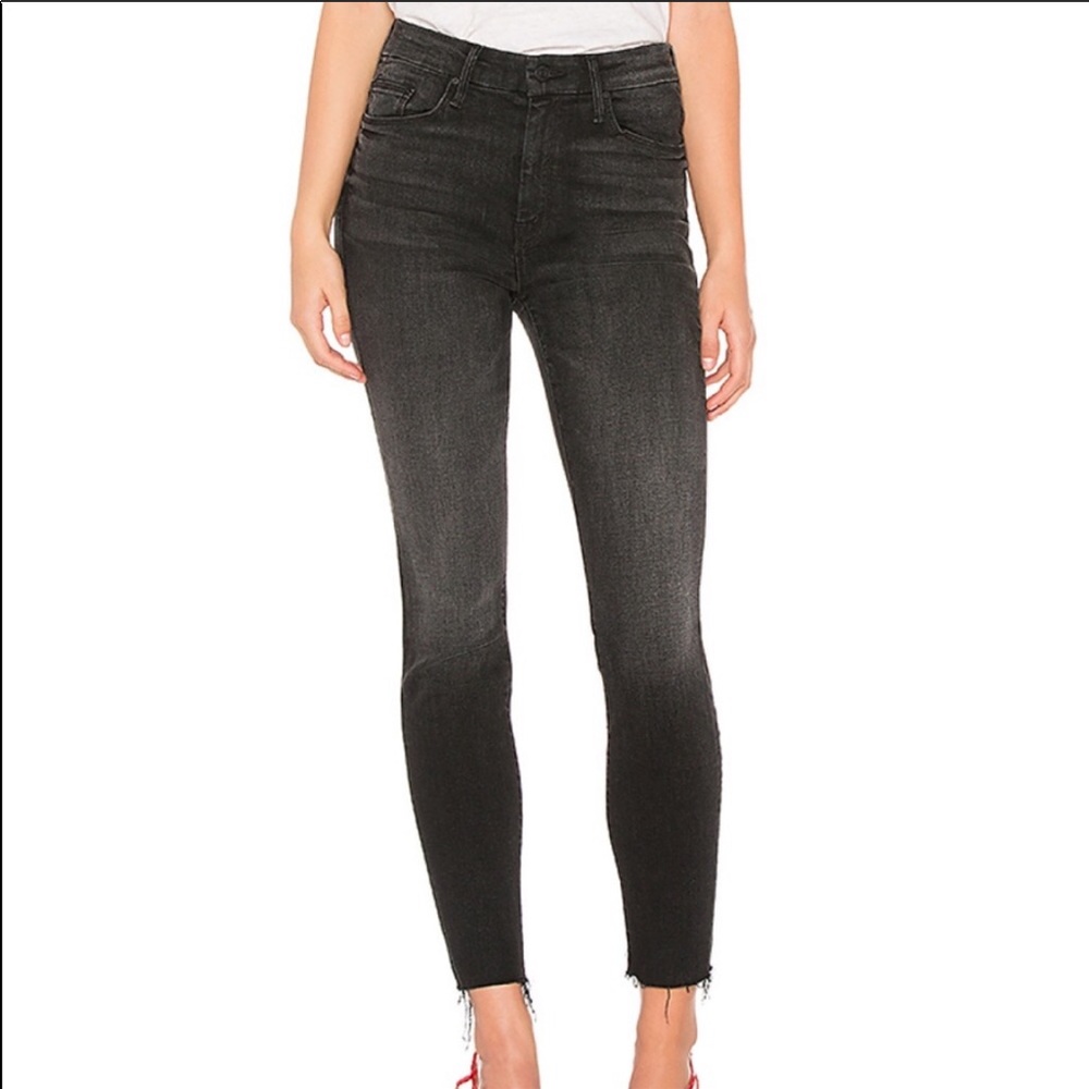 MOTHER High Rise Looker Ankle Fray in Nighthawk